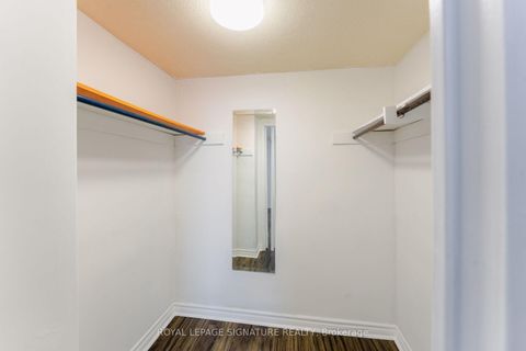 Photo 9 at 2011 - 85 Emmett Avenue, Mount Dennis, Toronto