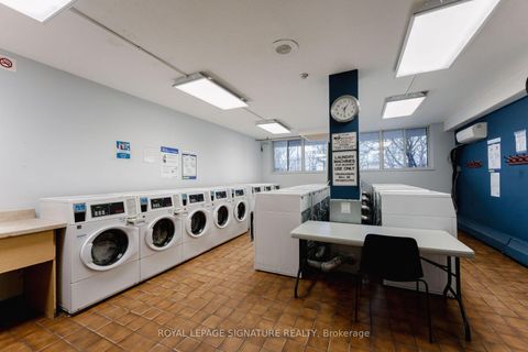 Photo 15 at 2011 - 85 Emmett Avenue, Mount Dennis, Toronto