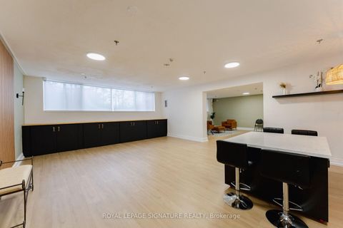 Photo 24 at 2011 - 85 Emmett Avenue, Mount Dennis, Toronto