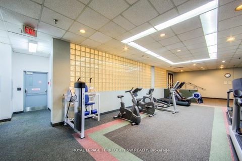 Photo 30 at 933 - 222 The Esplanade, Waterfront Communities C8, Toronto