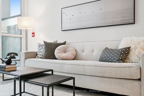 Photo 16 at 101 - 25 Neighbourhood Lane, Queensway, Toronto