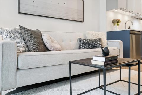 Photo 19 at 101 - 25 Neighbourhood Lane, Queensway, Toronto