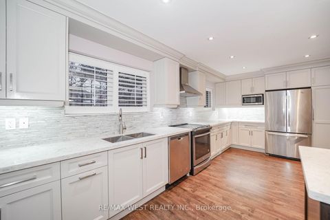 Photo 4 at 43 Dunsany Crescent, Richview, Toronto
