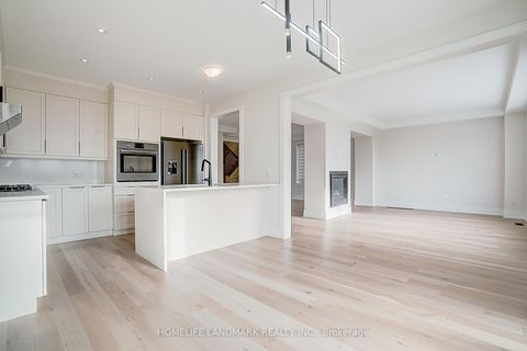 Photo 15 at 106 Angus Morton Crescent, Queensville, East Gwillimbury