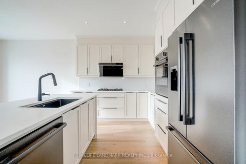 Photo 19 at 106 Angus Morton Crescent, Queensville, East Gwillimbury