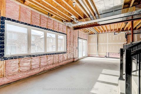 Photo 45 at 106 Angus Morton Crescent, Queensville, East Gwillimbury