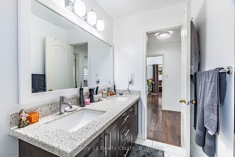 Photo 8 at 3800 Wyewood Road, Malton, Mississauga