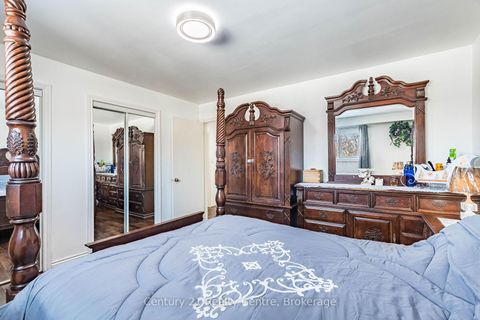 Photo 16 at 3800 Wyewood Road, Malton, Mississauga