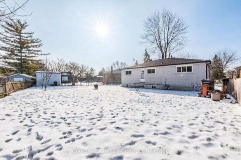 Photo 46 at 3800 Wyewood Road, Malton, Mississauga