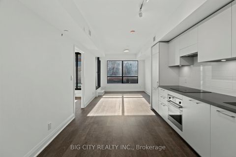 Photo 5 at 328 - 33 Frederick Todd Way, Thorncliffe Park, Toronto