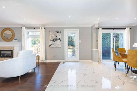 Photo 14 at 124 Aitken Circle, Unionville, Markham