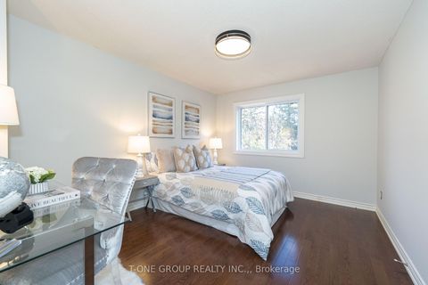 Photo 28 at 124 Aitken Circle, Unionville, Markham