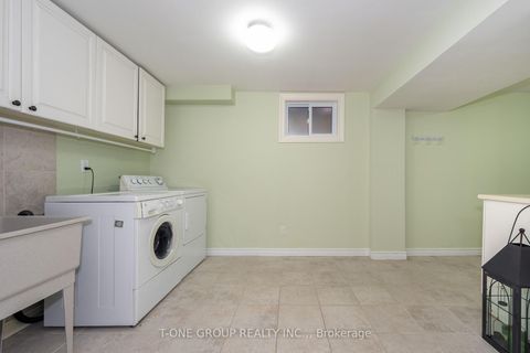 Photo 37 at 124 Aitken Circle, Unionville, Markham