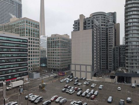 Photo 9 at 723 - 36 Blue Jays Way, Waterfront Communities C1, Toronto