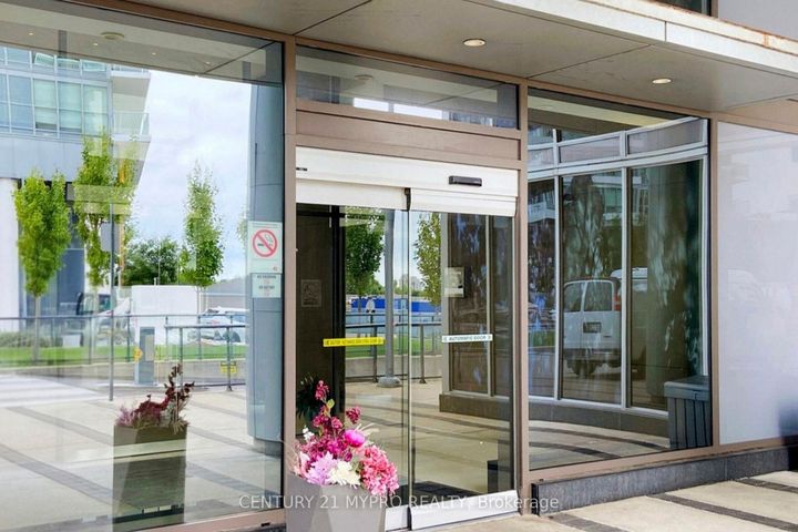 Photo 3 at 3302 - 121 Mcmahon Drive, Bayview Village, Toronto