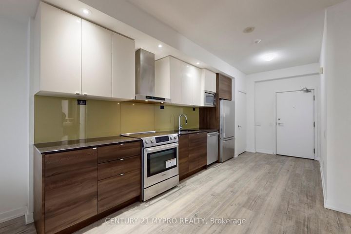 Photo 15 at 3302 - 121 Mcmahon Drive, Bayview Village, Toronto