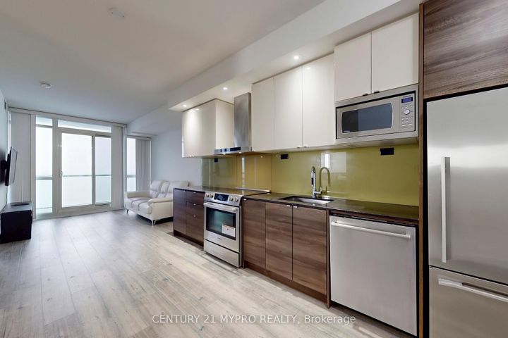 Photo 16 at 3302 - 121 Mcmahon Drive, Bayview Village, Toronto