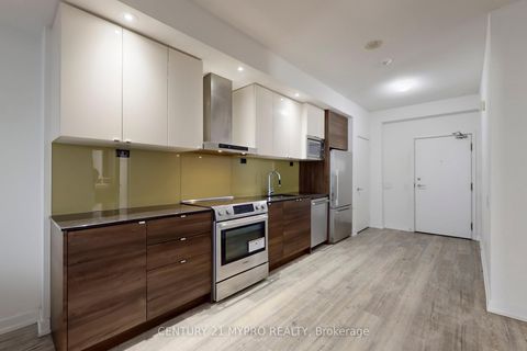 Photo 15 at 3302 - 121 Mcmahon Drive, Bayview Village, Toronto