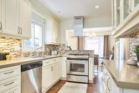 Photo 8 at 1 Wheeling Drive, Rouge E10, Toronto