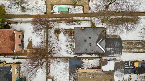 Photo 37 at 1 Wheeling Drive, Rouge E10, Toronto