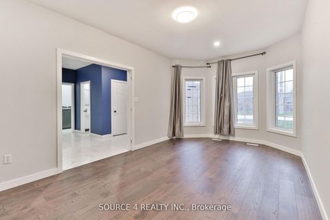 Photo 4 at 262 Livingstone Street E, Little Lake, Barrie