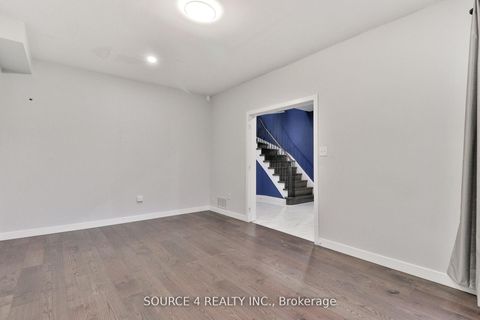 Photo 6 at 262 Livingstone Street E, Little Lake, Barrie