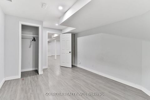 Photo 30 at 262 Livingstone Street E, Little Lake, Barrie