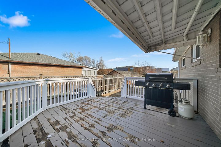 Photo 28 at 491 Warminster Drive, WO West, Oakville