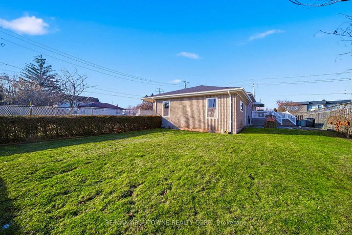 Photo 34 at 491 Warminster Drive, WO West, Oakville