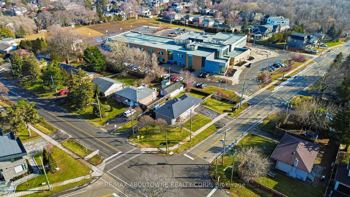 Photo 36 at 491 Warminster Drive, WO West, Oakville