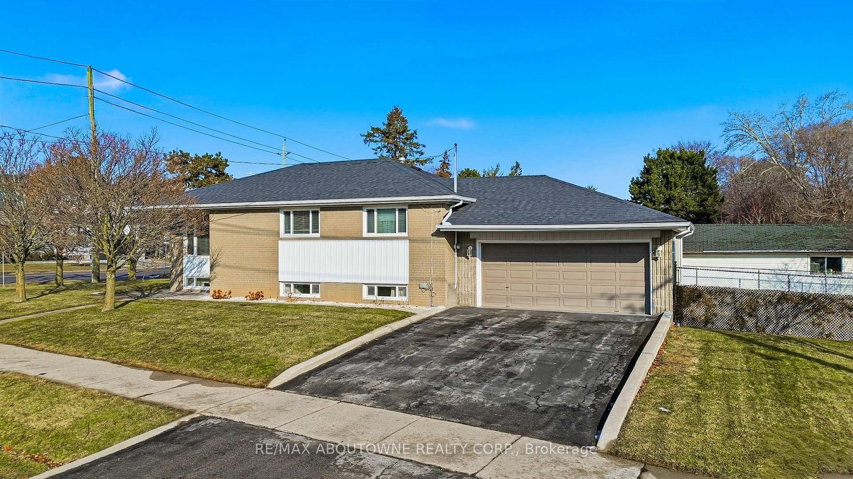 491 Warminster Drive, WO West, Oakville 2