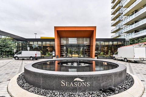 Photo 2 at Ph3808 - 85 McMahon Drive, Bayview Village, Toronto