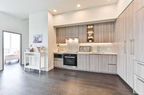 Photo 15 at Ph3808 - 85 McMahon Drive, Bayview Village, Toronto