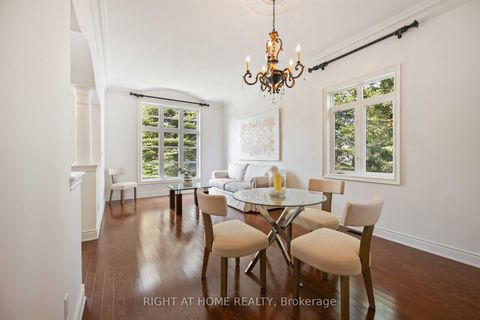 Photo 5 at 6 Sachet Drive, Oak Ridges Lake Wilcox, Richmond Hill