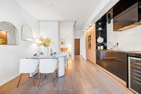 Photo 2 at 2501 - 70 Temperance Street, Bay Street Corridor, Toronto