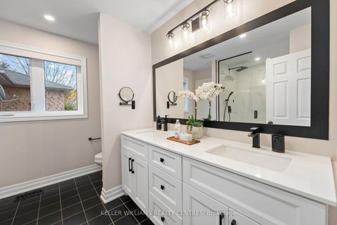 Photo 21 at 7 Mahogany Court, Aurora Highlands, Aurora