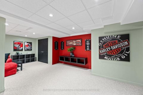 Photo 31 at 7 Mahogany Court, Aurora Highlands, Aurora