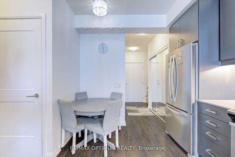 Photo 6 at 1209 - 7895 Jane Street W, Concord, Vaughan