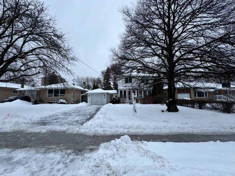 Photo 1 at 77 Bedford Park Avenue, Crosby, Richmond Hill