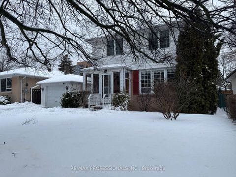 Photo 3 at 77 Bedford Park Avenue, Crosby, Richmond Hill