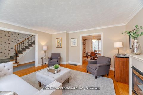 Photo 8 at 77 Bedford Park Avenue, Crosby, Richmond Hill