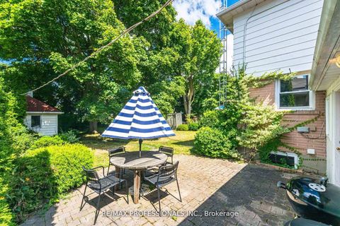 Photo 37 at 77 Bedford Park Avenue, Crosby, Richmond Hill