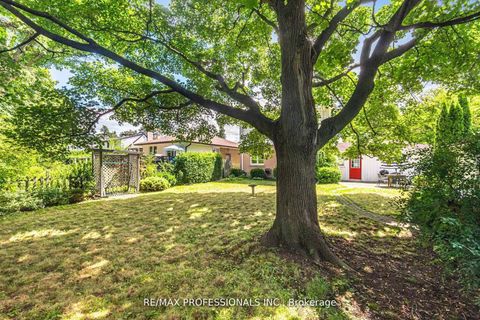 Photo 41 at 77 Bedford Park Avenue, Crosby, Richmond Hill