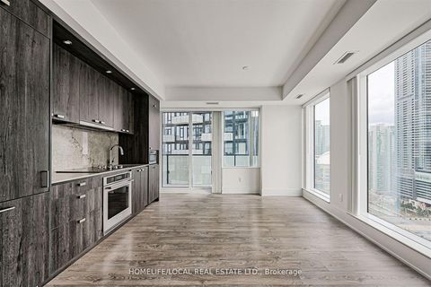 Photo 15 at #1512 - 470 Front Street W, Waterfront Communities C1, Toronto