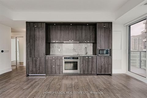 Photo 16 at #1512 - 470 Front Street W, Waterfront Communities C1, Toronto