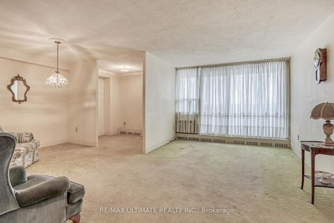 Photo 6 at 1003 - 15 Torrance Road, Eglinton East, Toronto
