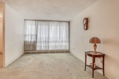 Photo 7 at 1003 - 15 Torrance Road, Eglinton East, Toronto