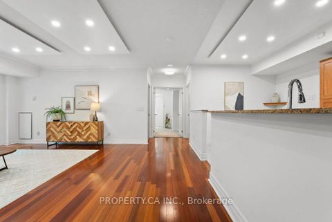 Photo 6 at 101 - 1801 Bayview Avenue, Leaside, Toronto