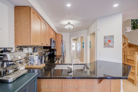 Photo 17 at 55 Amulet Crescent, Rouge Woods, Richmond Hill