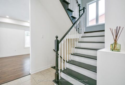 Photo 5 at 113 Livia Herman Way, East Bayfield, Barrie